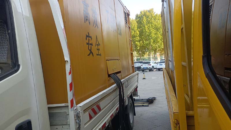 双峰如何判断柴油发电机组和UPS电源的切换时间是否符合要求？